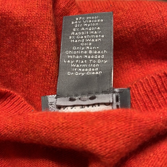 Ann Taylor Sweater - Picture 4 of 4